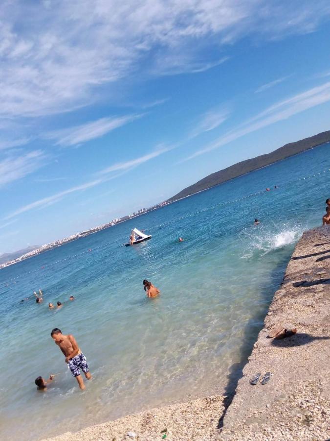 Apartments Pavlinovic Kaštela Εξωτερικό φωτογραφία