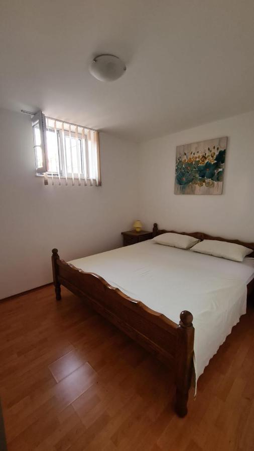 Apartments Pavlinovic Kaštela Εξωτερικό φωτογραφία